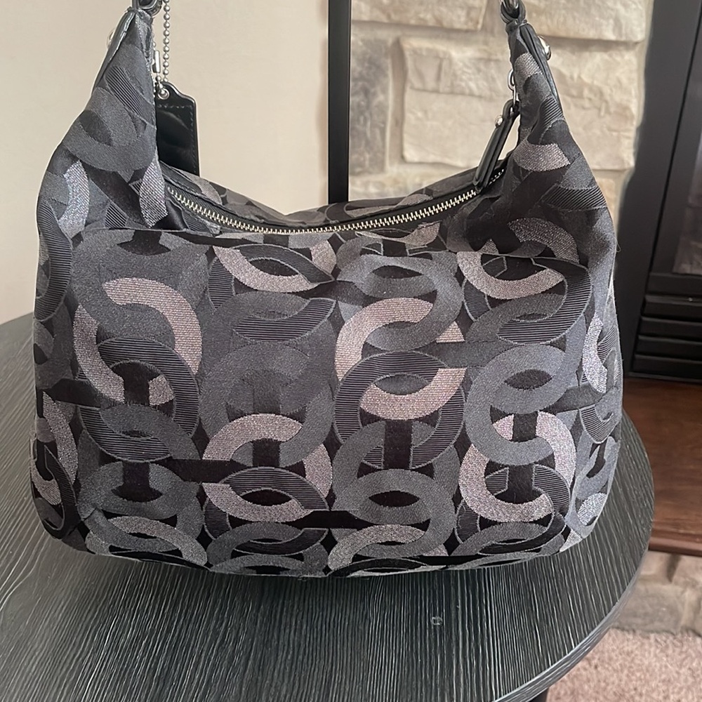 Coach Kristin Chain Link Op Art Hippie Shoulder 1875 Hobo Bag - Picture 10 of 13